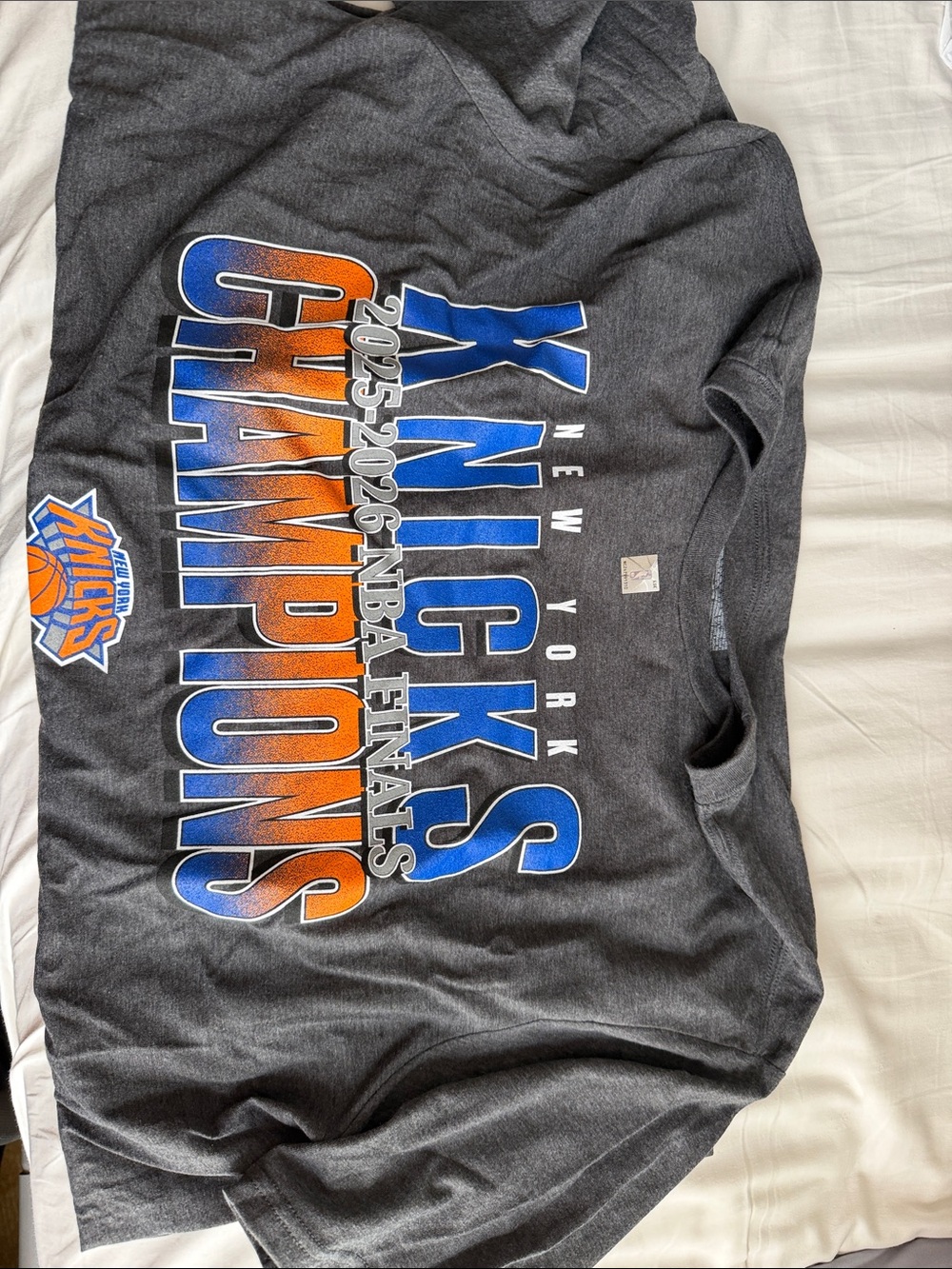 New York Knicks 2025-2026 Champions Grey Graphic Tee